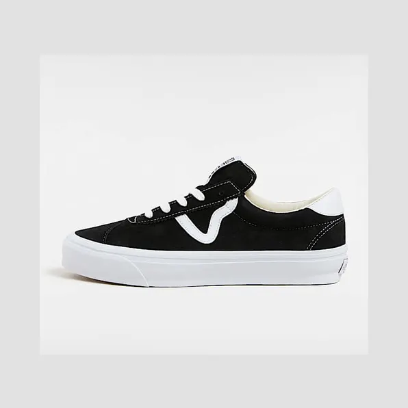 Vans Sport – “Pig Suede – Black White” (VN000CR1BA2)