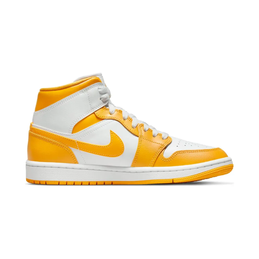 Jordan 1 MID “White / University Gold” (BQ6472-117)