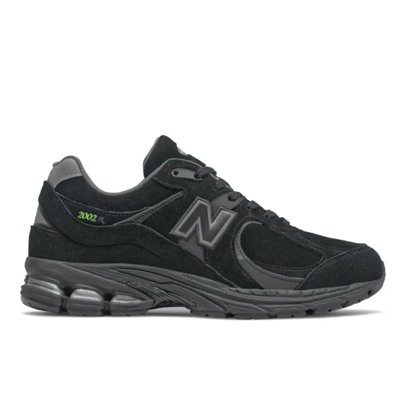 New Balance 2002R Black Green (ML2002RO)