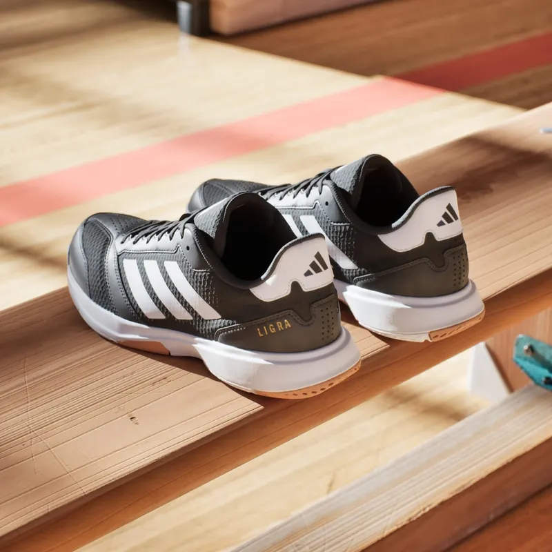 Adidas Ligra 8 Indoor Core Black / Cloud White / Cloud White (IH0526)