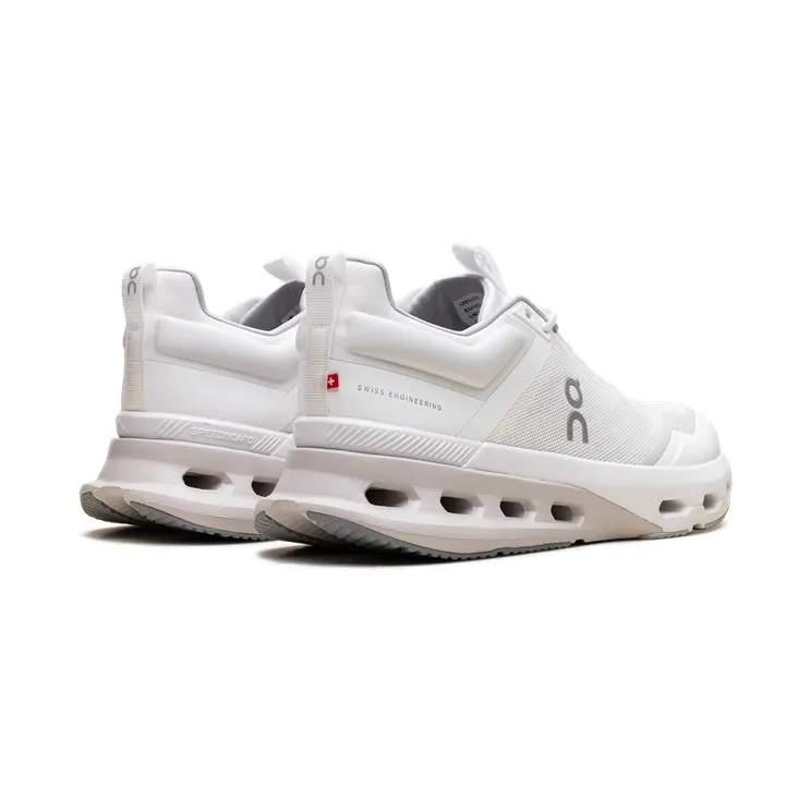 on-cloudnova 3ME30410813