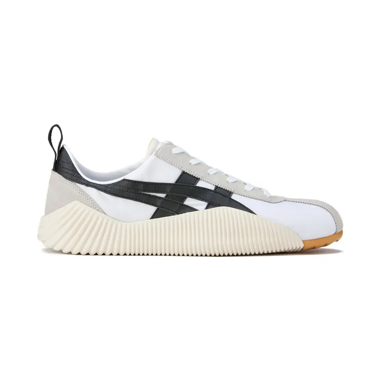 Onitsuka Tiger Acromount White Black (1183B257-101)