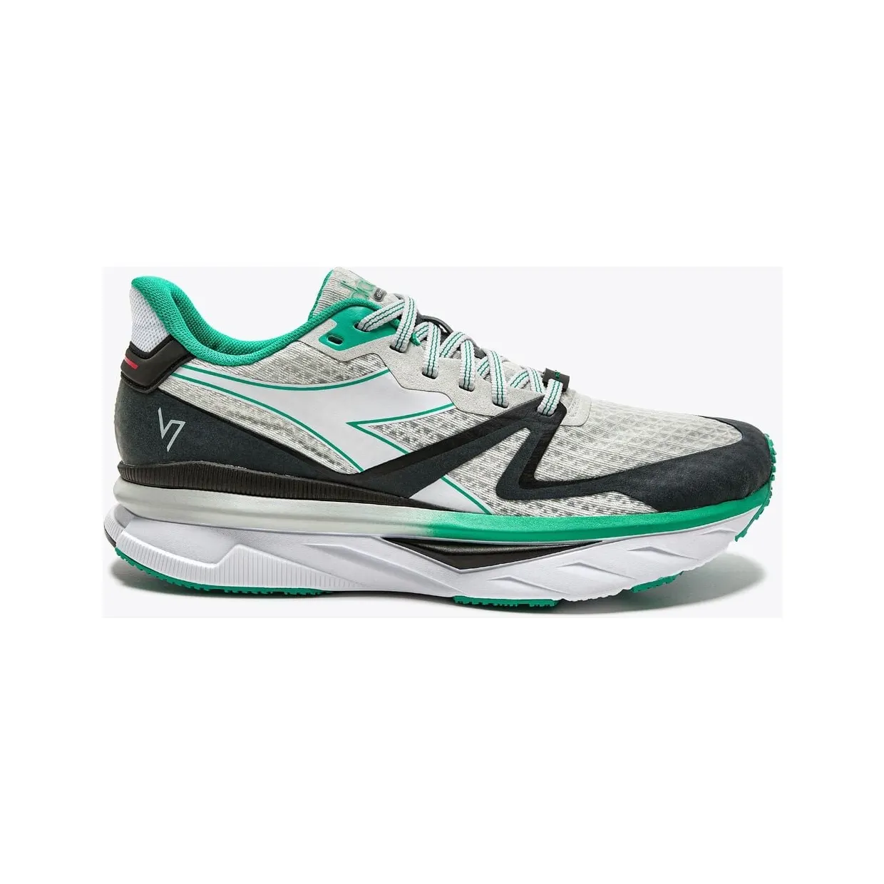 diadora-v7000 101.179073 D0473