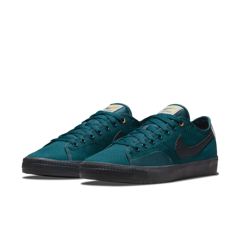 Nike SB Blazer Court “Daan Van Der Linden” (CZ5605-301)
