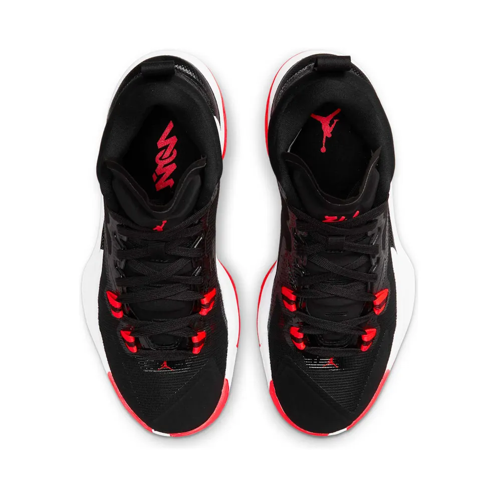 Nike Zion 1 “Black / White / Bright Crimson” (DA3131-006)