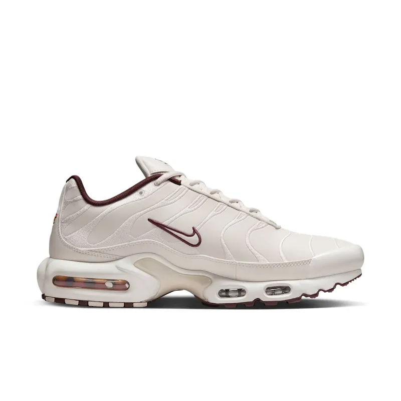 Nike Air Max Plus PRM Phantom Burgundy Crush (HF3181-001)