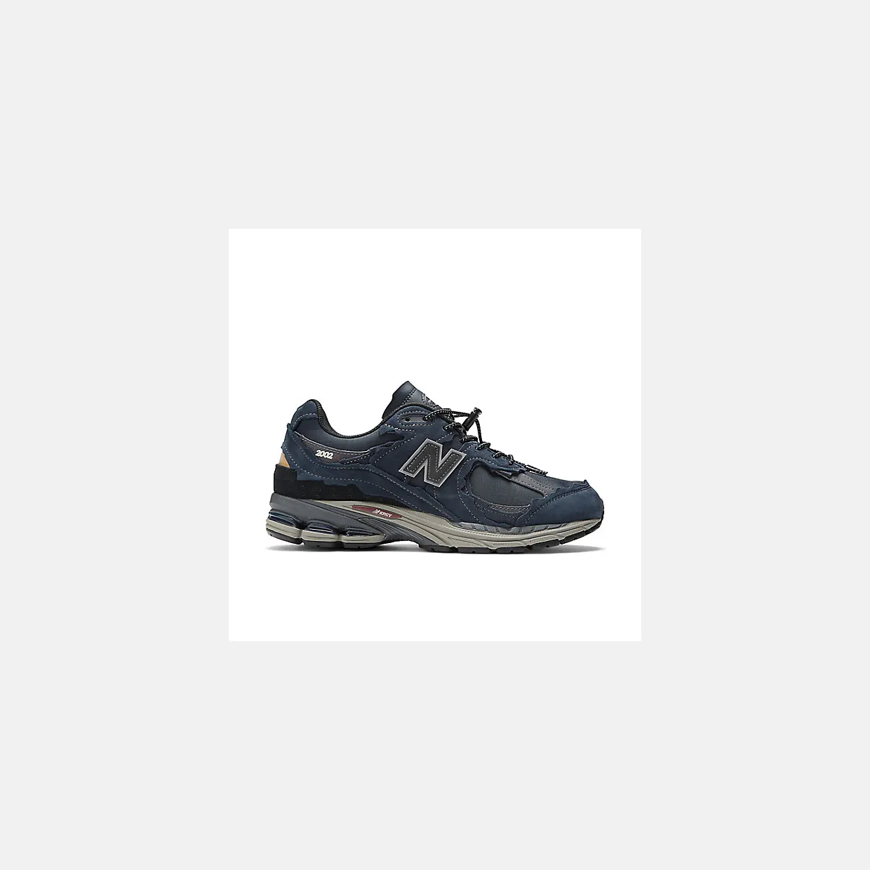 new-balance-2002r M2002RDO