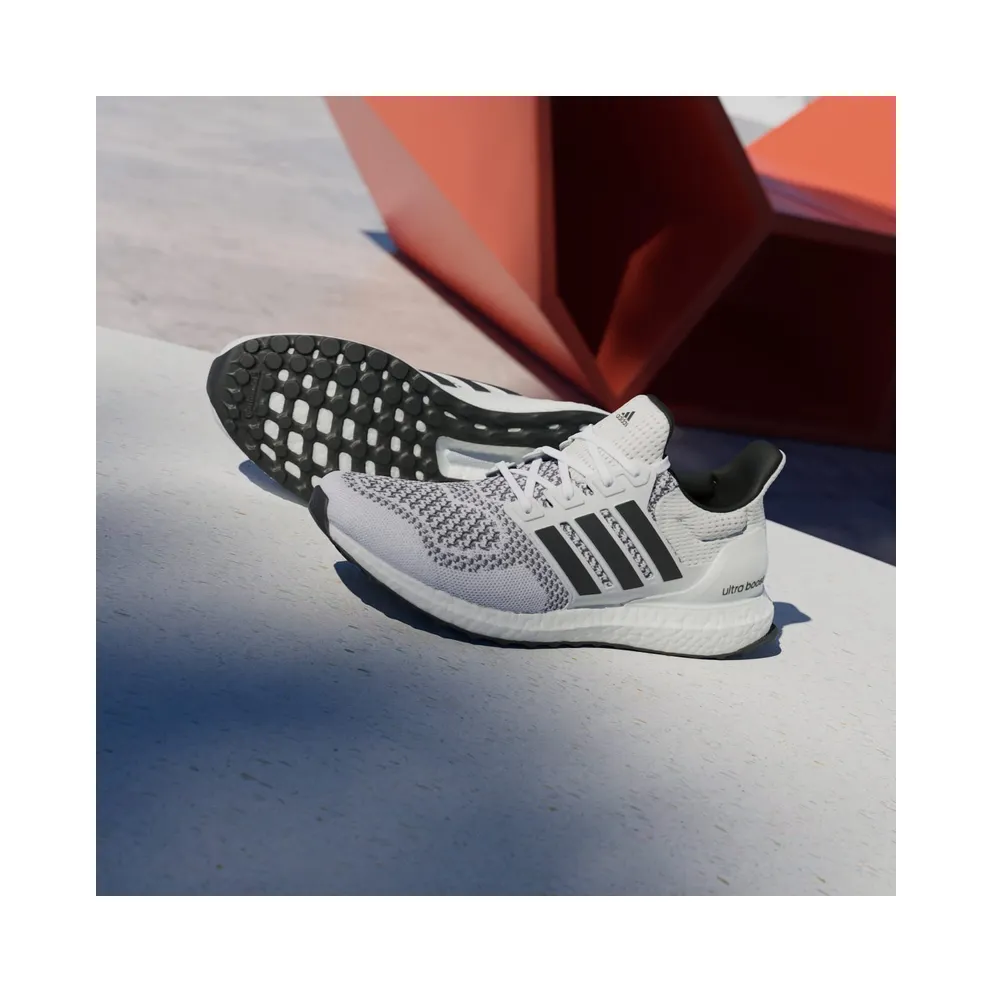 adidas Ultra Boost 1.0 White Core Black (JR1987)