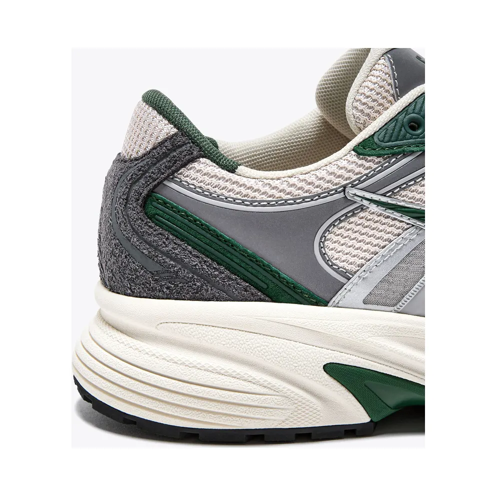 Diadora Mythos – “Light Grey Metallic” (501.181239_C4774)