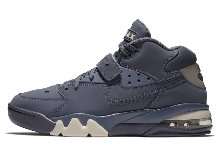 Nike Air Force Max Light Carbon