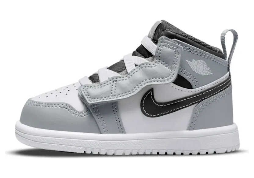 Air Jordan 1 Mid AR6352-078