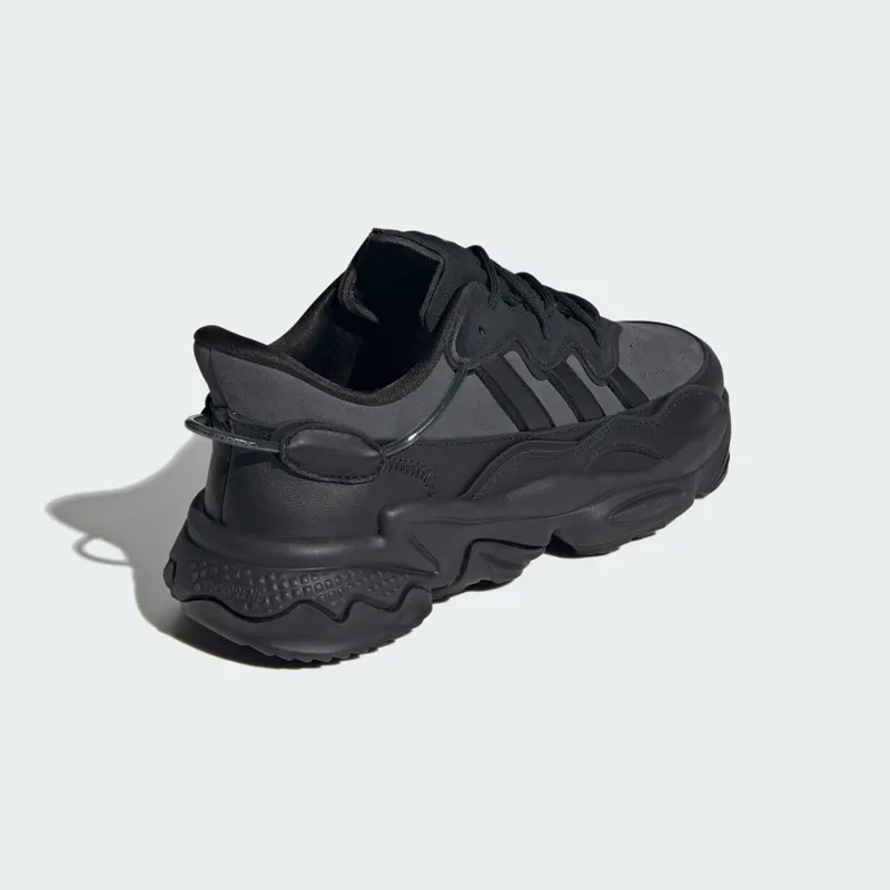 Adidas OZWEEGO Grey Six / Core Black / Core Black (ID9825)