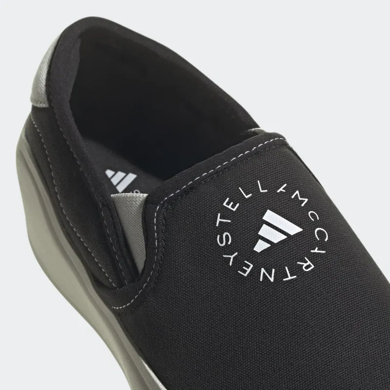 Adidas adidas by Stella McCartney Court Slip-On Core Black / Off White / Cloud White (HP2772)