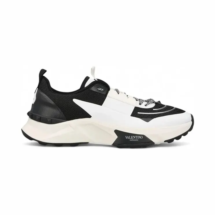 Valentino True Act Lace-Up Sneakers Black (S0H96PTN0NI)