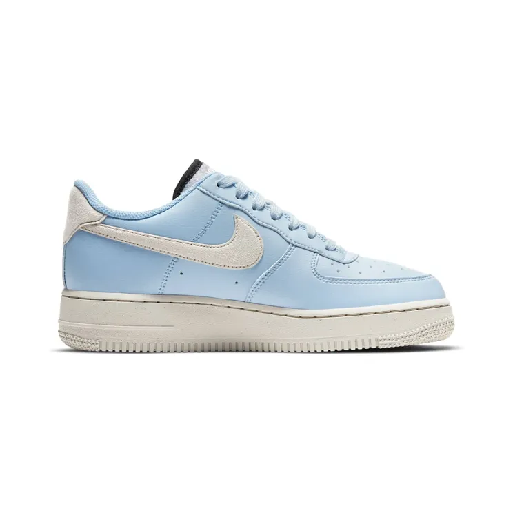 nike-air-force DA6682-400