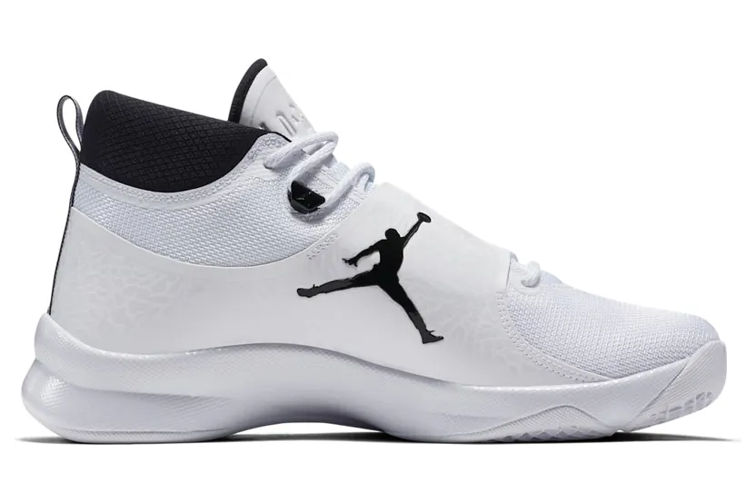 jordan-super-fly-5 881571-110