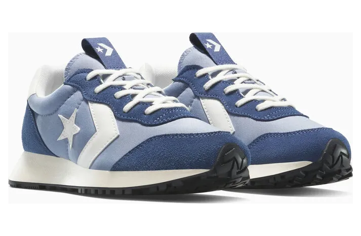 converse-sneaker A15579C