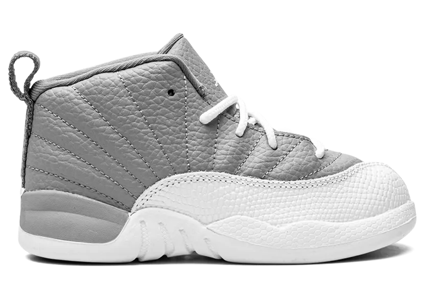 air-jordan-12 850000-015