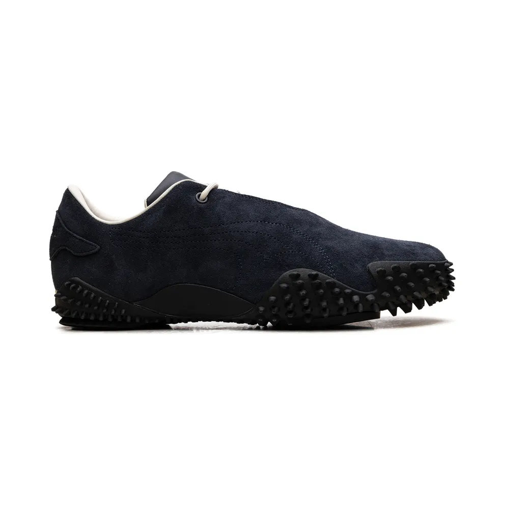 Puma Mostro “JJJJound – Deep navy” (403823-03)