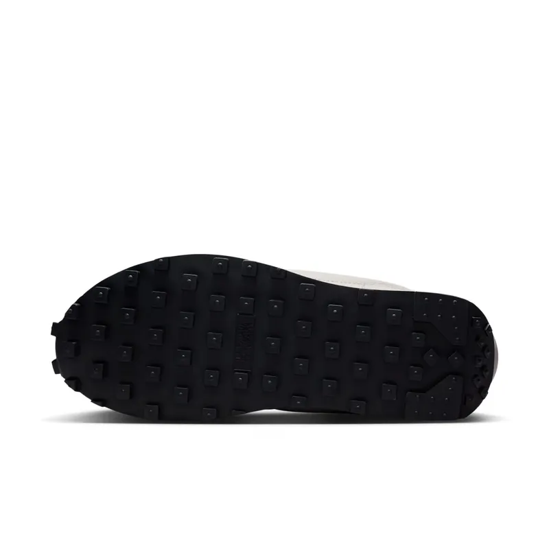 Nike Daybreak – “Moon Particle” (IO4865-020)