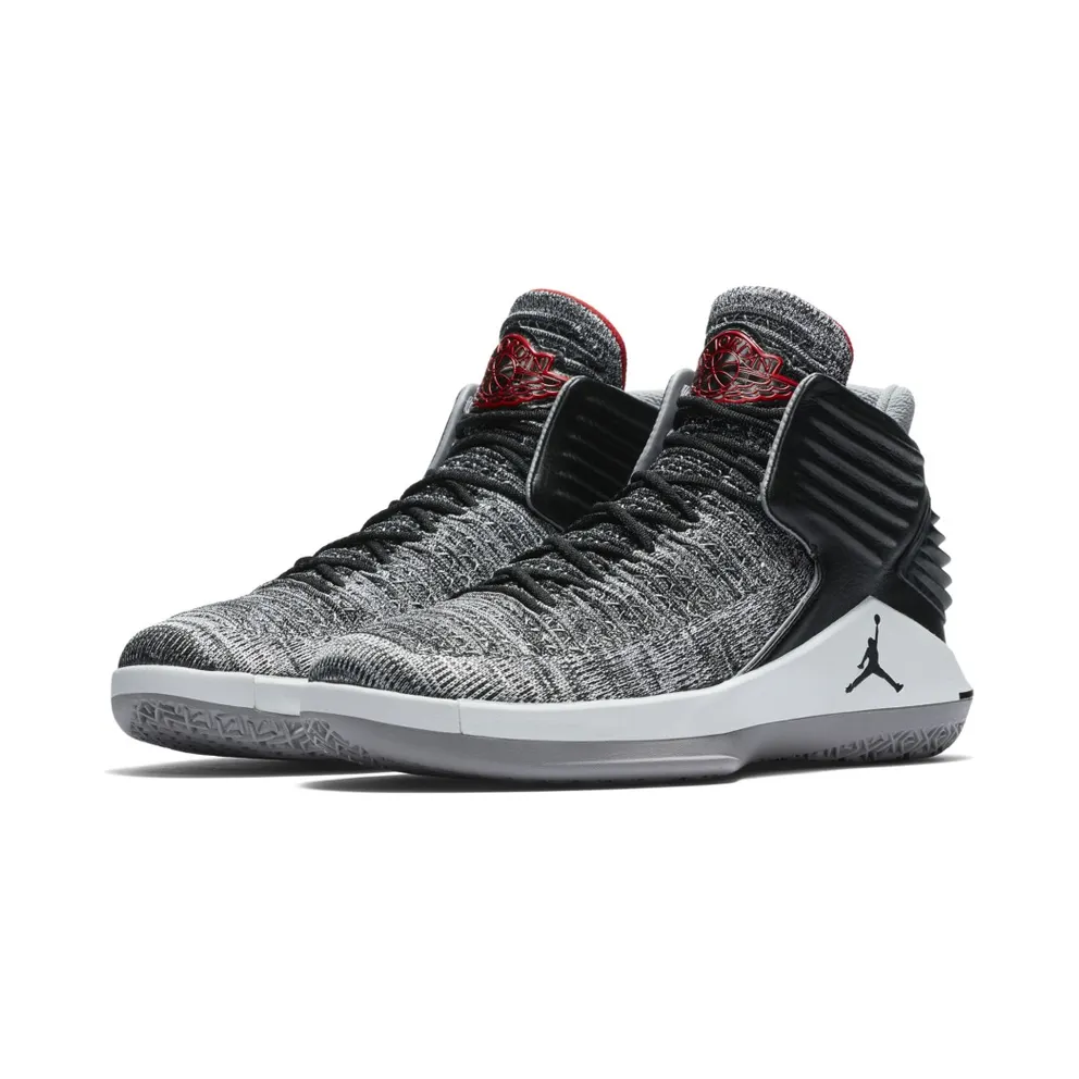 Jordan XXXII Black Cement Black/University Red-White-Wolf Grey (AA1253-002)