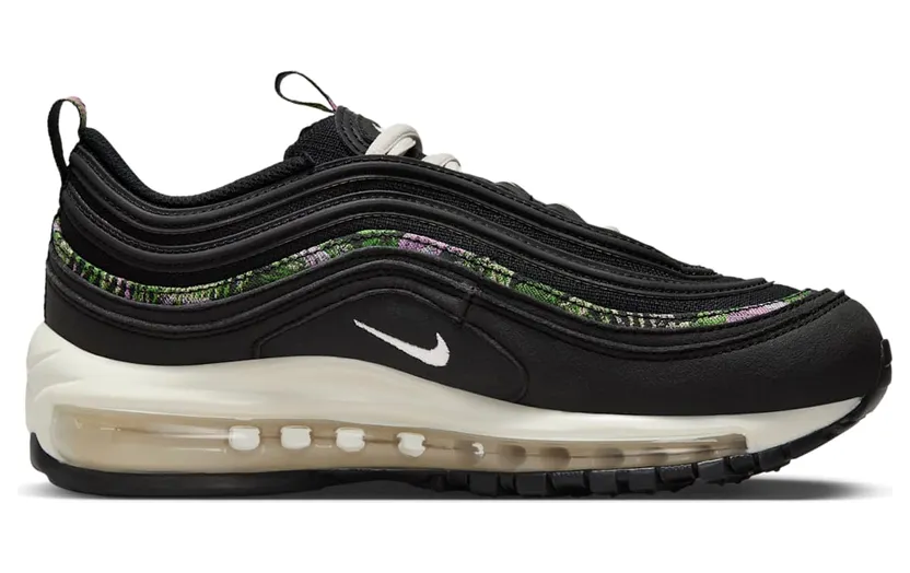 nike-air-max FN7104-010
