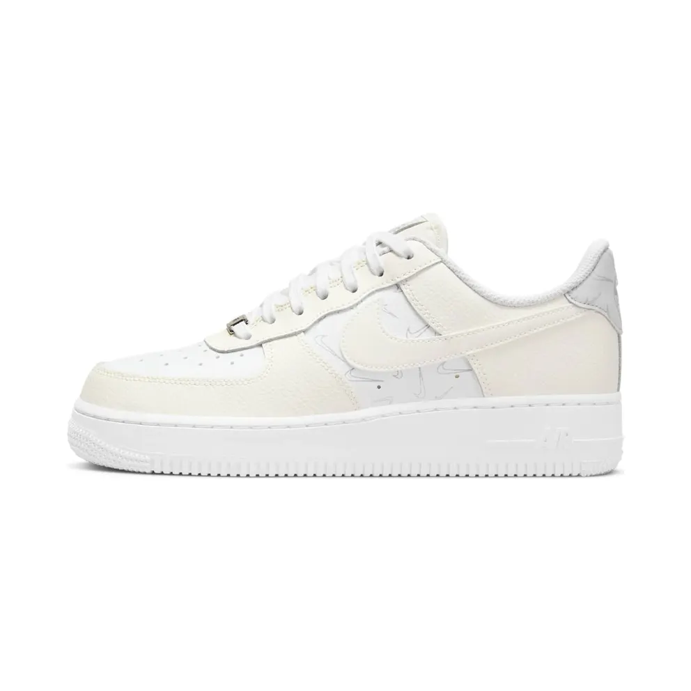 Nike Air Force 1 ’07 Grau (DR7857-100)