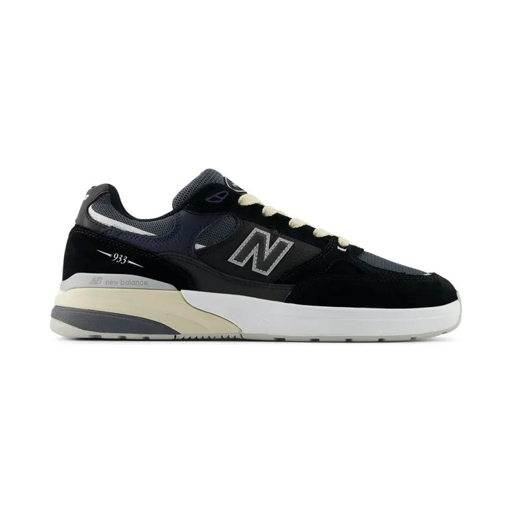 New Balance x Andrew Reynolds Numeric 933 Black Eclipse (UN933BNT)