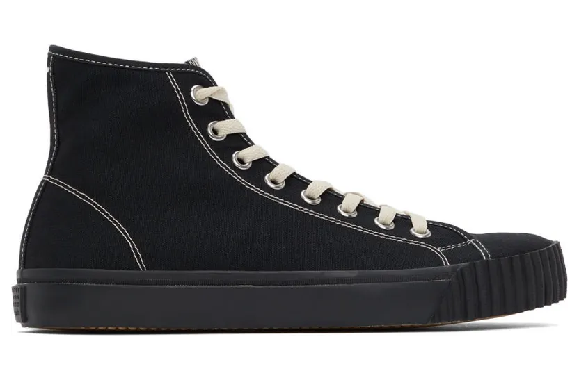 Maison Margiela White Canvas Tabi Sneakers (S37WS0577 P4291)