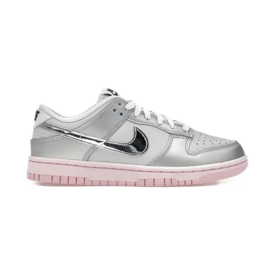 Nike Dunk Low “Silver” (HM3698)