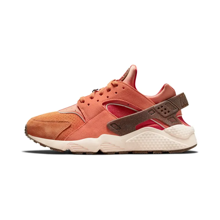 Nike Air Huarache ‘Turf Orange’ (2021) – “Turf Orange / Orange Frost / Light Sienna / Chile Red” (DM6238-800)
