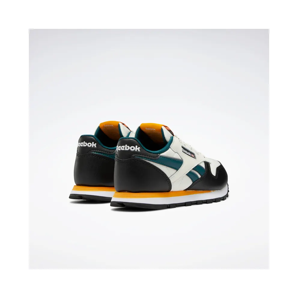 Reebok Classic Leather Shoes Chalk / Core Black / Semi Solar Gold