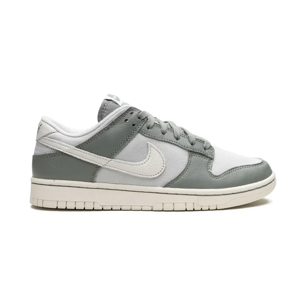 Nike Dunk Low Fleece Pack – Burgundy Crush – Black (DV7212)