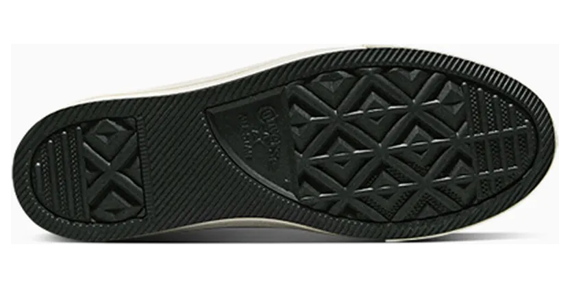converse-chuck-taylor-all-star A17125C