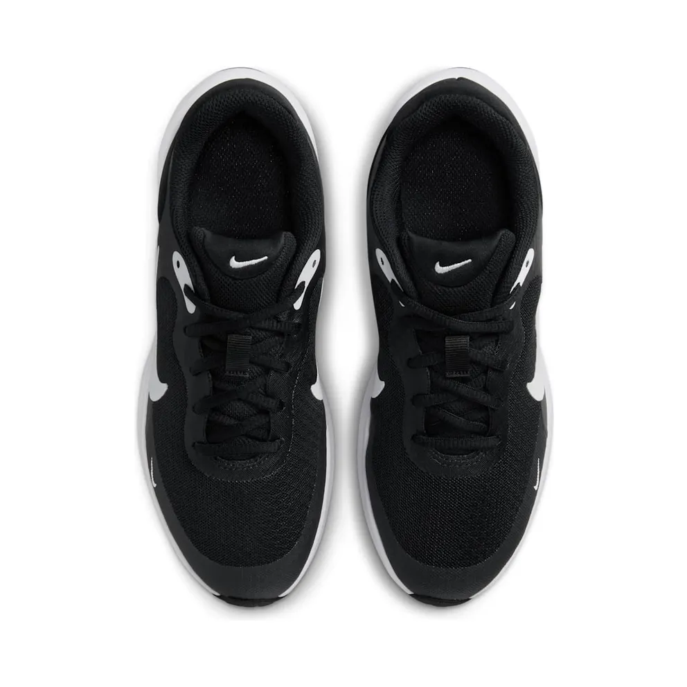 Nike Revolution 7 GS “Black / White / White” (FB7689-003)