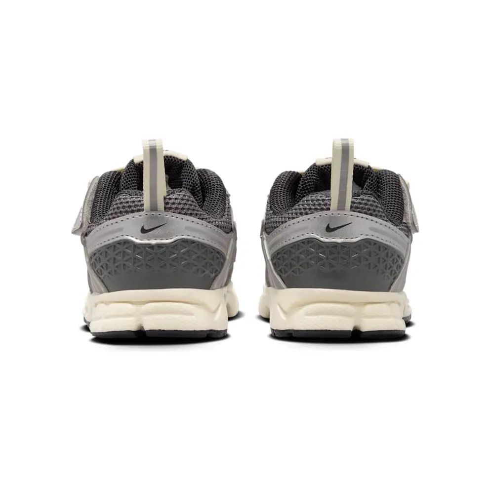 Nike Vomero 5 TD “Iron Grey Coconut Milk Chrome” (IM9466-002)