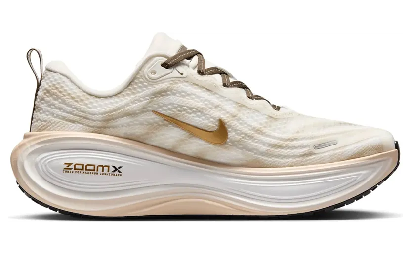 nike-vomero-plus IQ0370-121
