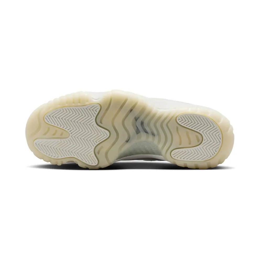 Air Jordan 11 “Pearl” (AR0715-110)