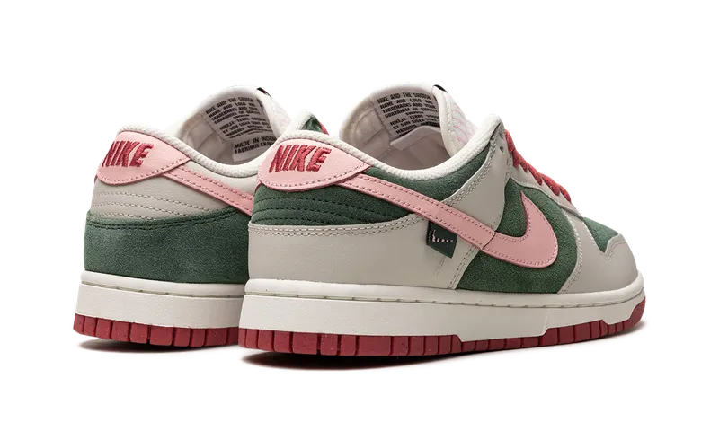 Nike DUNK LO SE “All Petals United” (FN8923-061)