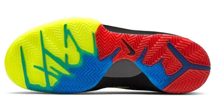 nike-kobe CV3469-001