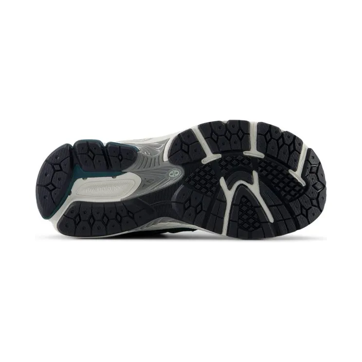 new-balance-2002r PC2002FG