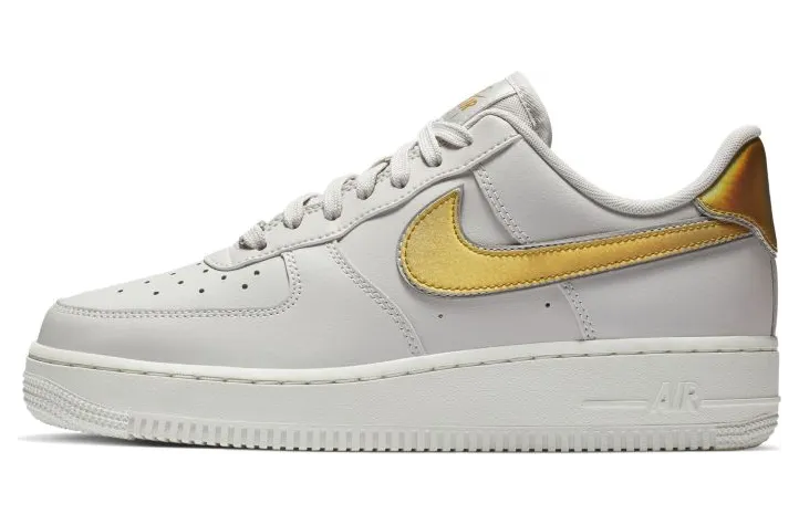 Nike Air Force 1 Low Metallic Platinum Metallic Gold (W)