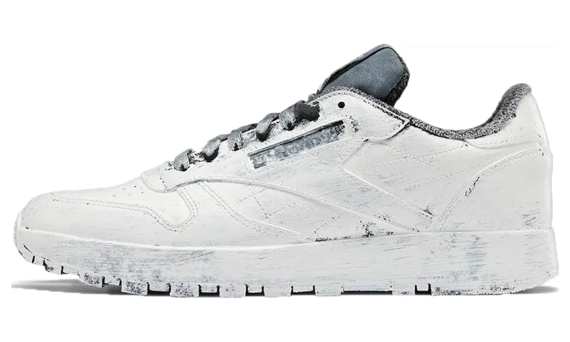 Reebok Classic Leather Tabi Shoes Black / White / Black