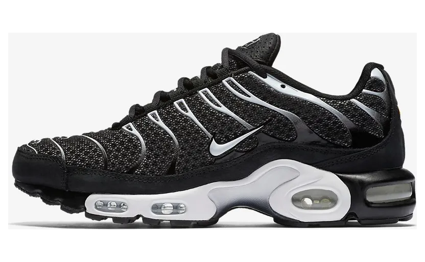 Nike Air Max Plus “Black / Salsa Red / Sail” (898018-001)