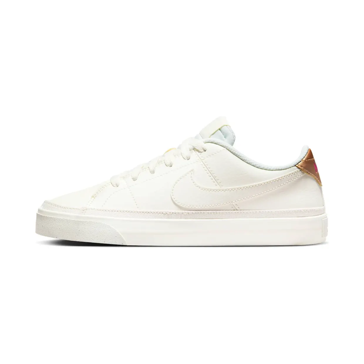 nikecourt DH3161-003