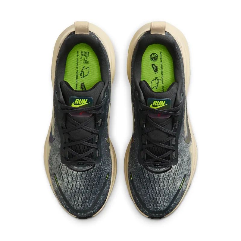 Nike Vomero 18 “Oatmeal” (IH4114-140)