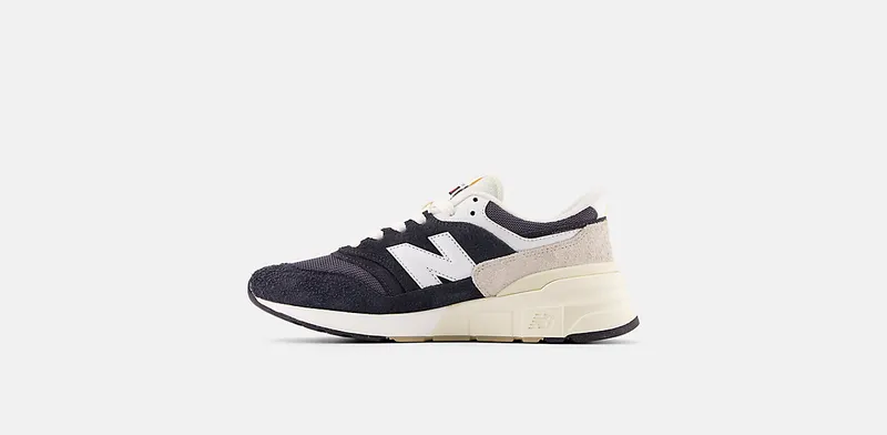 New Balance 997R “Phantom Magnet” (U997RMC)