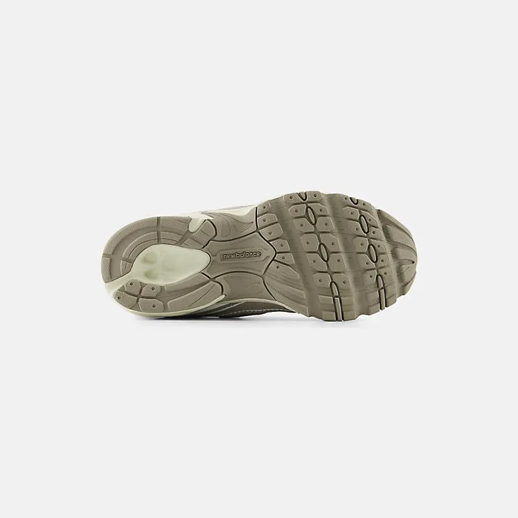 new-balance-740 PZ740SA