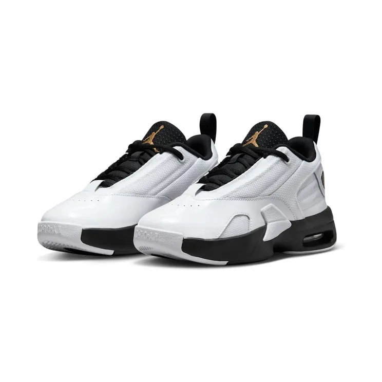 air-jordan-max-aura FQ8297-101