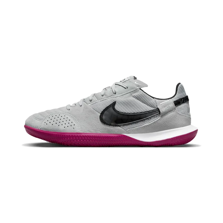 Nike Streetgato “Grey Fog / White / Dynamic Berry / Velvet Brown” (DC8466-021)
